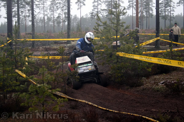 Ruohonleikkureiden 3h kest�vyysajot 05.04.2008