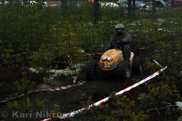 Ruohonleikkureiden 3h kest�vyysajot 05.04.2008