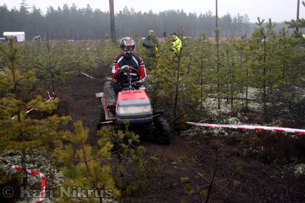 Ruohonleikkureiden 3h kest�vyysajot 05.04.2008