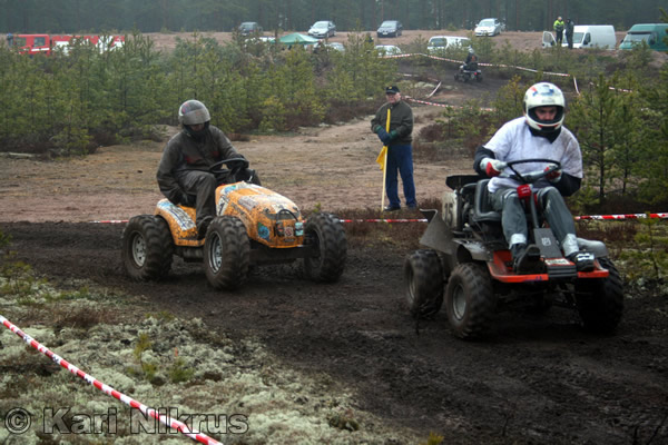 Ruohonleikkureiden 3h kest�vyysajot 05.04.2008