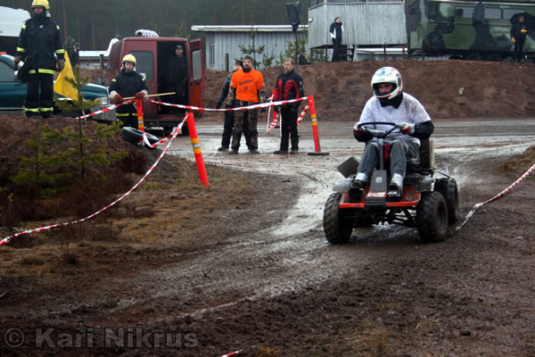 Ruohonleikkureiden 3h kest�vyysajot 05.04.2008