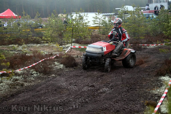 Ruohonleikkureiden 3h kest�vyysajot 05.04.2008