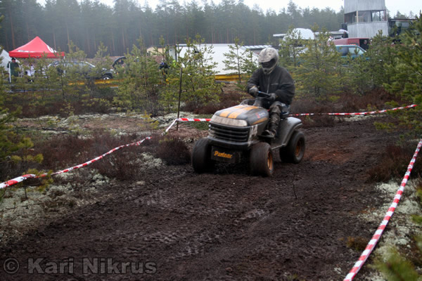Ruohonleikkureiden 3h kest�vyysajot 05.04.2008