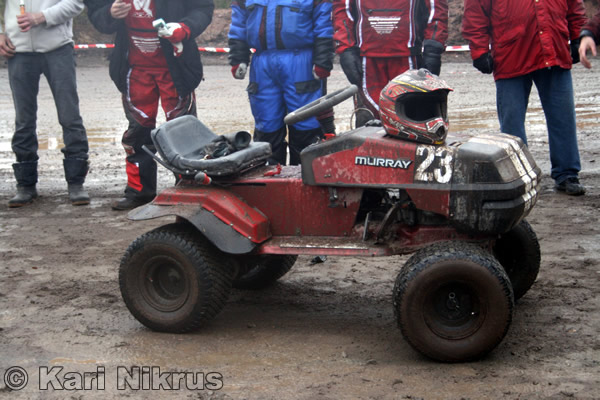 Ruohonleikkureiden 3h kest�vyysajot 05.04.2008