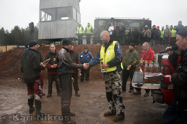Ruohonleikkureiden 3h kest�vyysajot 05.04.2008
