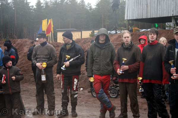 Ruohonleikkureiden 3h kest�vyysajot 05.04.2008