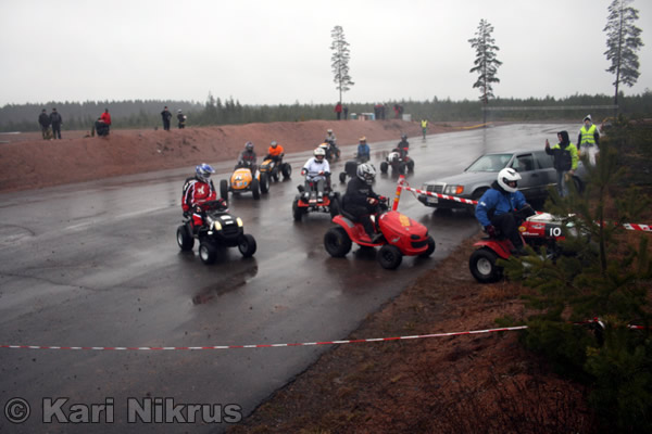 Ruohonleikkureiden 3h kest�vyysajot 05.04.2008