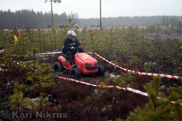 Ruohonleikkureiden 3h kest�vyysajot 05.04.2008
