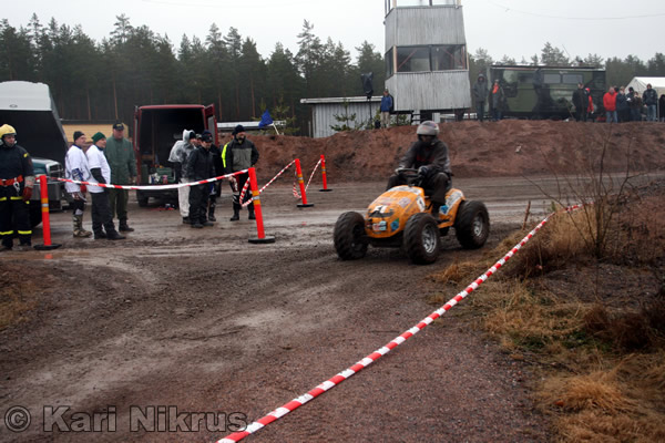 Ruohonleikkureiden 3h kest�vyysajot 05.04.2008