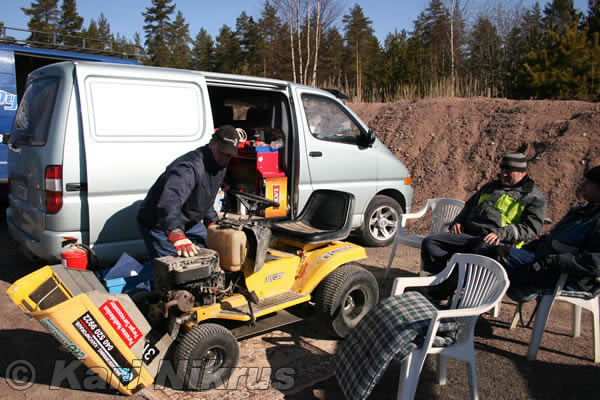 Ruohonleikkureiden 3h kest�vyysajot 18.04.2009
