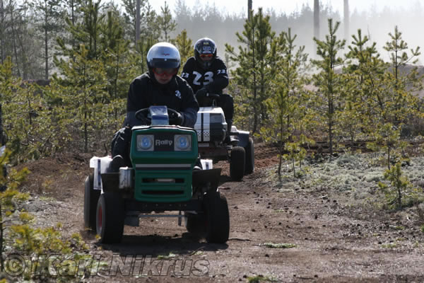 Ruohonleikkureiden 3h kest�vyysajot 18.04.2009
