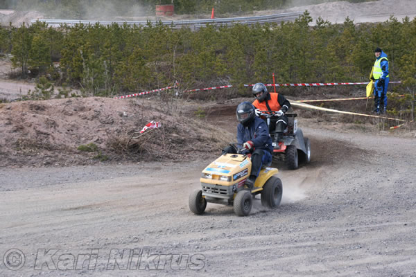 Ruohonleikkureiden 3h kest�vyysajot 18.04.2009