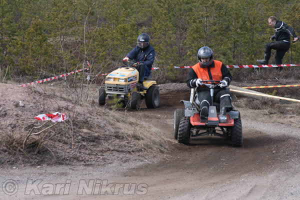 Ruohonleikkureiden 3h kest�vyysajot 18.04.2009
