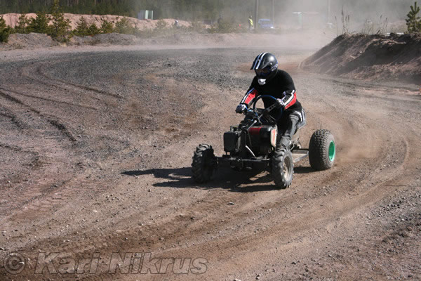 Ruohonleikkureiden 3h kest�vyysajot 18.04.2009