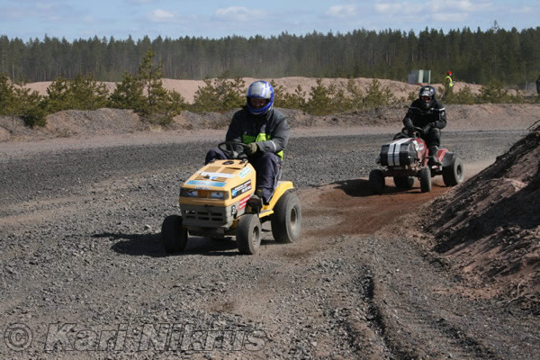 Ruohonleikkureiden 3h kest�vyysajot 18.04.2009