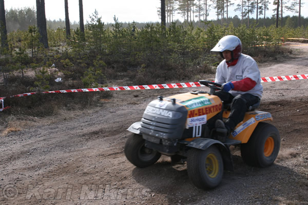 Ruohonleikkureiden 3h kest�vyysajot 18.04.2009