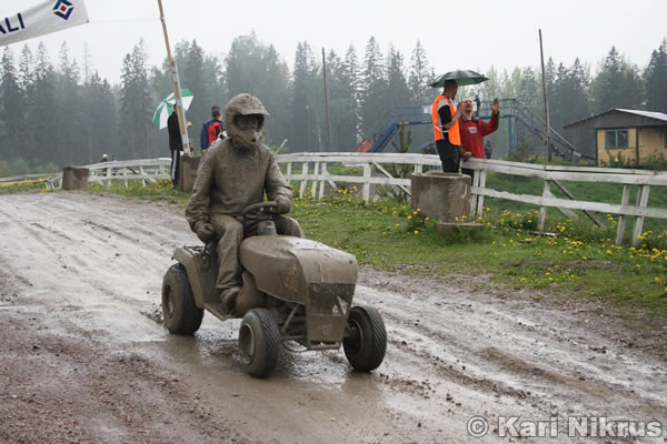 Ruohonleikkureiden 3h kest�vyysajot 26.5.2007