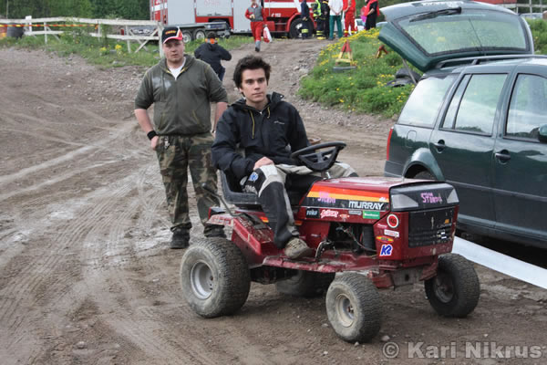 Ruohonleikkureiden 3h kest�vyysajot 26.5.2007