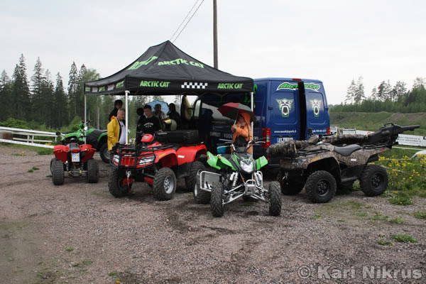 Ruohonleikkureiden 3h kest�vyysajot 26.5.2007