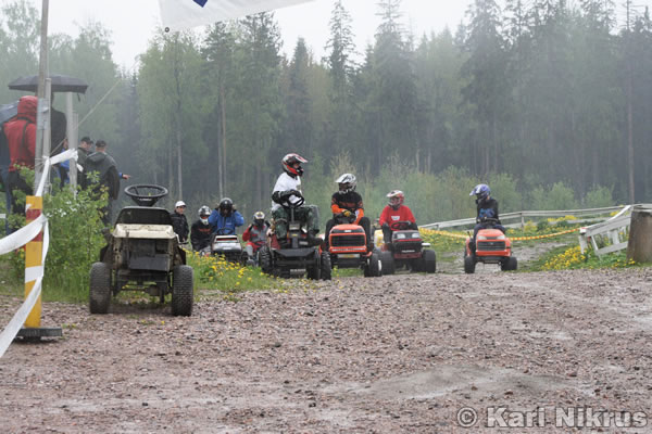 Ruohonleikkureiden 3h kest�vyysajot 26.5.2007