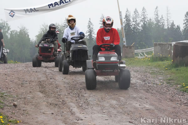 Ruohonleikkureiden 3h kest�vyysajot 26.5.2007