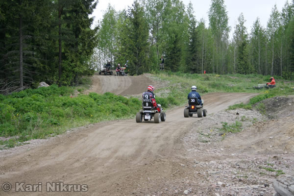 Ruohonleikkureiden 3h kest�vyysajot 18.05.2008