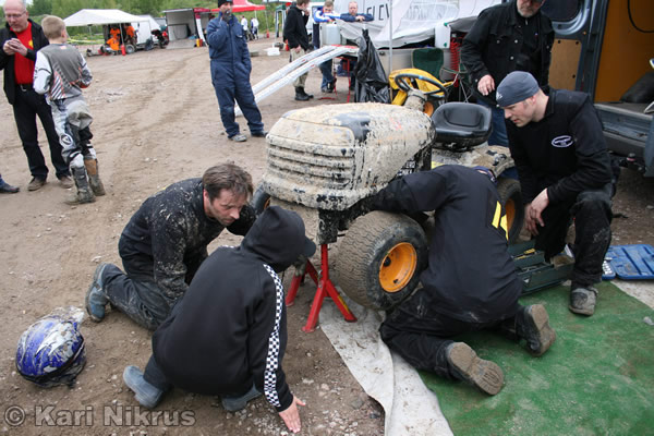 Ruohonleikkureiden 3h kest�vyysajot 18.05.2008