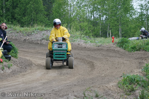 Ruohonleikkureiden 3h kest�vyysajot 18.05.2008