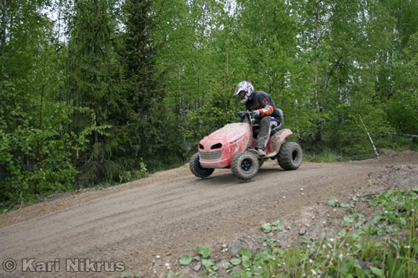 Ruohonleikkureiden 3h kest�vyysajot 18.05.2008