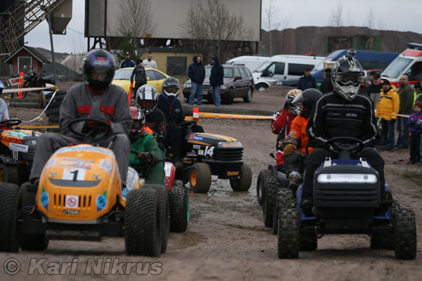 Ruohonleikkureiden 3h kest�vyysajot 8.11.2008