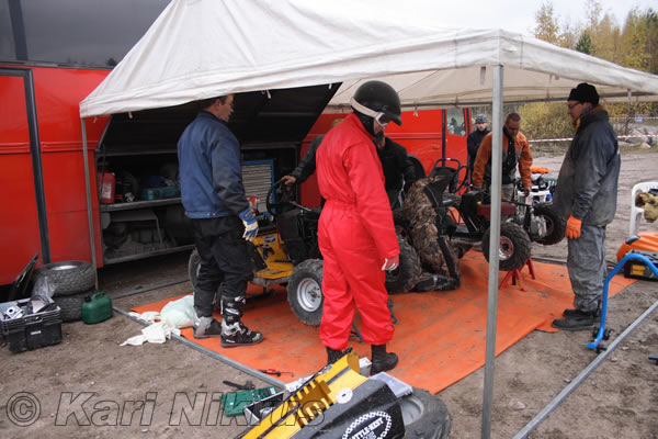 Ruohonleikkureiden 3h kest�vyysajot 17.10.2009