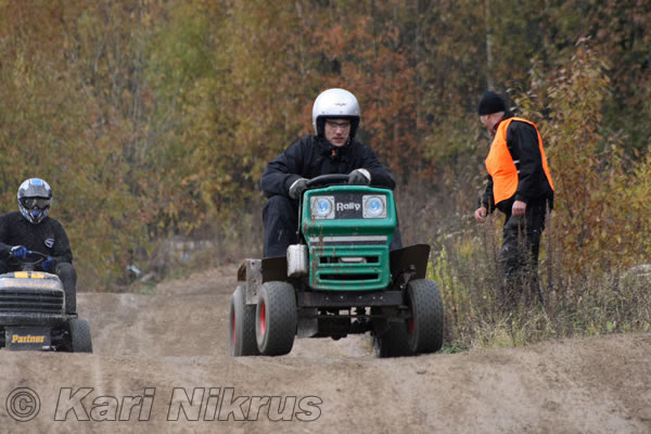 Ruohonleikkureiden 3h kest�vyysajot 17.10.2009