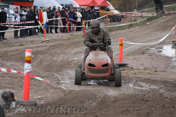 Ruohonleikkureiden 3h kest�vyysajot 17.10.2009