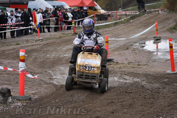 Ruohonleikkureiden 3h kest�vyysajot 17.10.2009