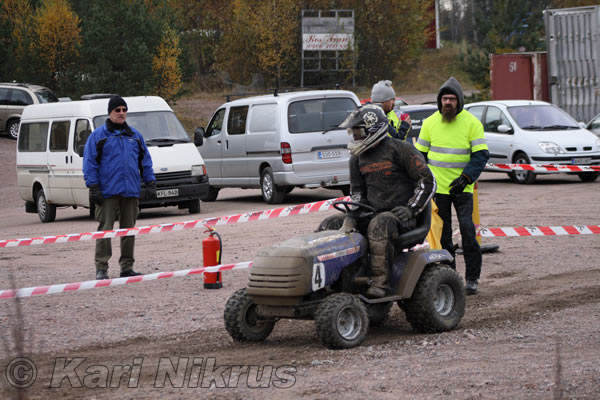 Ruohonleikkureiden 3h kest�vyysajot 17.10.2009