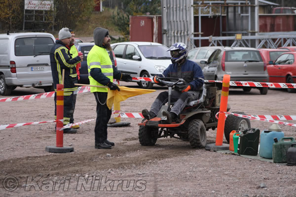 Ruohonleikkureiden 3h kest�vyysajot 17.10.2009