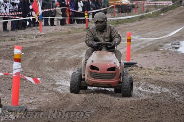 Ruohonleikkureiden 3h kest�vyysajot 17.10.2009