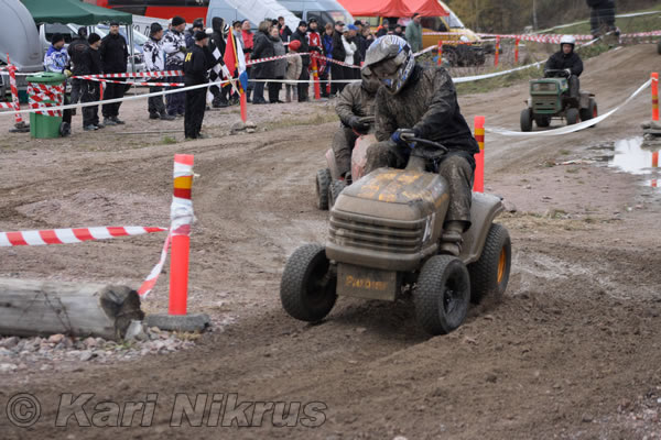 Ruohonleikkureiden 3h kest�vyysajot 17.10.2009