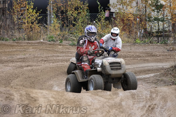 Ruohonleikkureiden 3h kest�vyysajot 17.10.2009