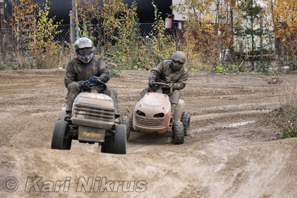 Ruohonleikkureiden 3h kest�vyysajot 17.10.2009