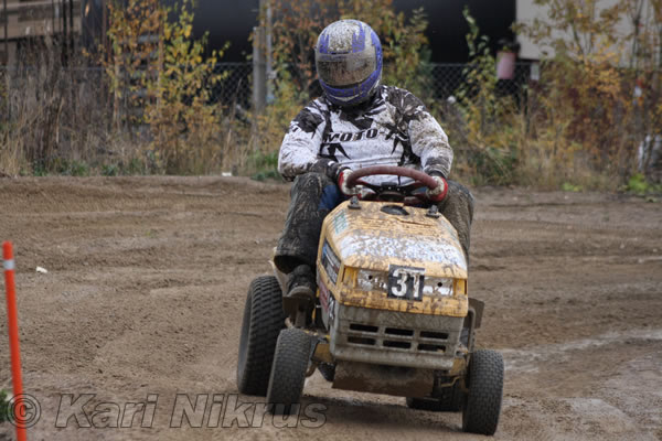 Ruohonleikkureiden 3h kest�vyysajot 17.10.2009