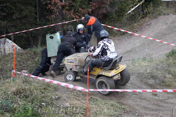 Ruohonleikkureiden 3h kest�vyysajot 17.10.2009