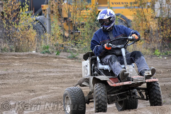 Ruohonleikkureiden 3h kest�vyysajot 17.10.2009