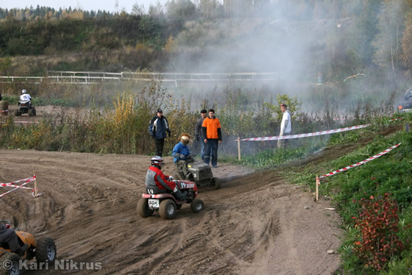 Ruohonleikkureiden 3h SM-kest�vyysajot 29.9.2007