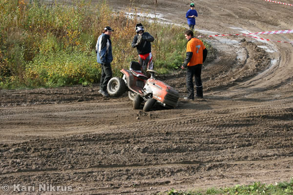Ruohonleikkureiden 3h SM-kest�vyysajot 29.9.2007