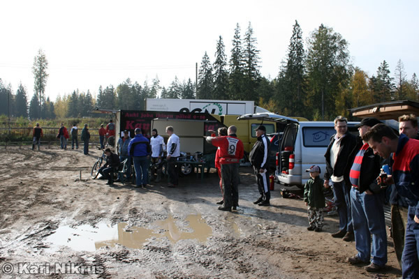 Ruohonleikkureiden 3h SM-kest�vyysajot 29.9.2007