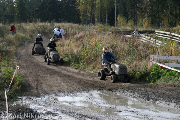 Ruohonleikkureiden 3h SM-kest�vyysajot 29.9.2007