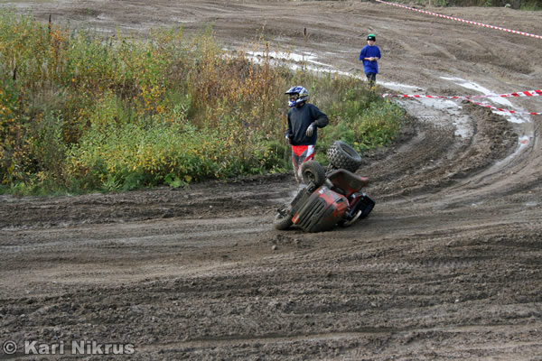 Ruohonleikkureiden 3h SM-kest�vyysajot 29.9.2007