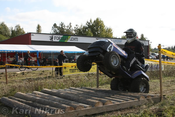Ruohonleikkureiden 3h kest�vyysajot 13.09.2008