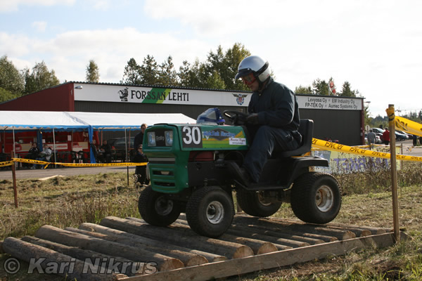 Ruohonleikkureiden 3h kest�vyysajot 13.09.2008